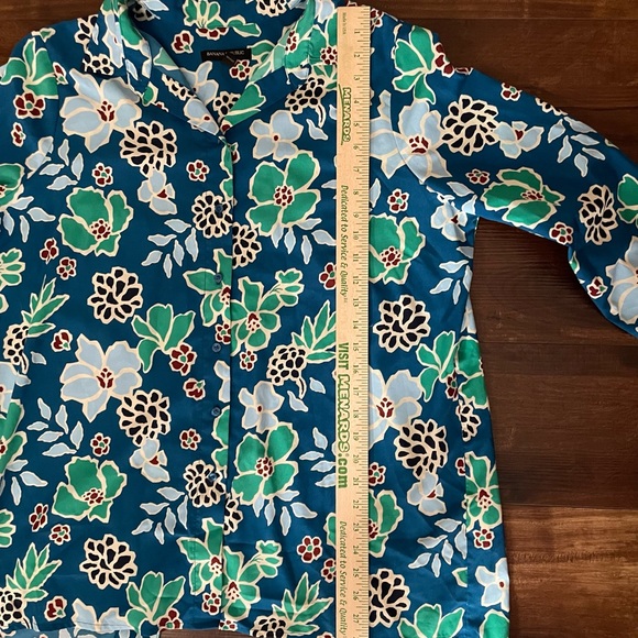 Banana Republic Large Floral Tropical 3/4 sleeve Split back flowy top blouse - Picture 6 of 9